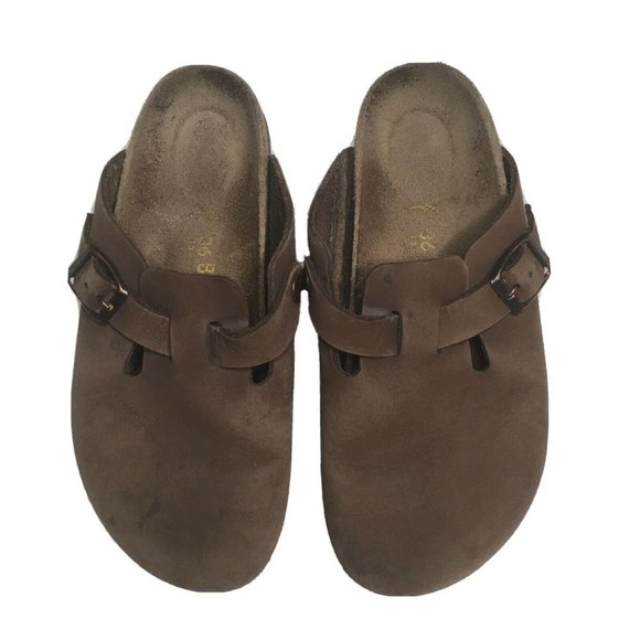 birkenstock closed toe shoe
